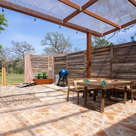 Romantic Tiny Luxury Retreat W Heated Pool, Sauna N Outdoor Shower In Wimberley 10 Acres Villa Exterior photo