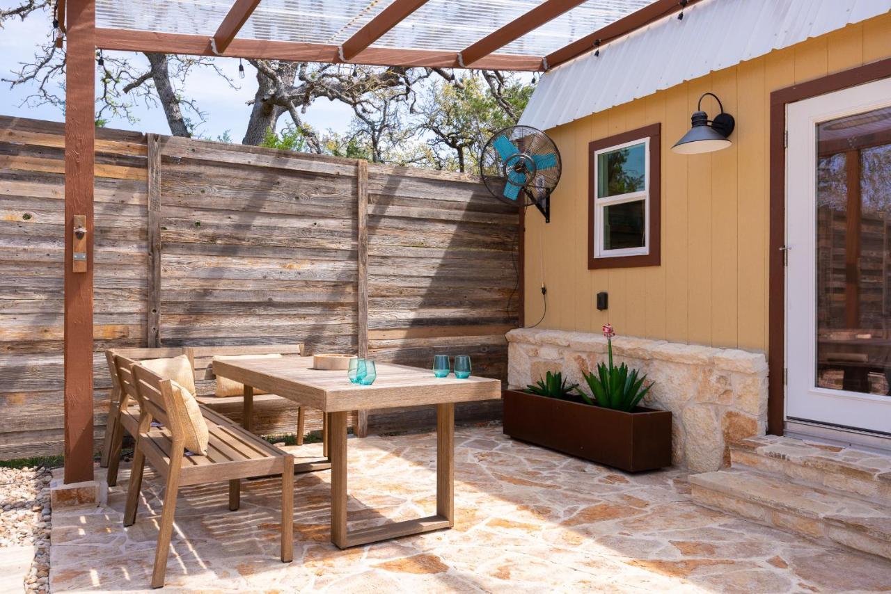 Romantic Tiny Luxury Retreat W Heated Pool, Sauna N Outdoor Shower In Wimberley 10 Acres Villa Exterior photo